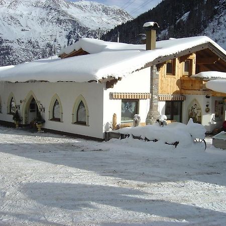 Apart Gentiana Sölden Exteriör bild