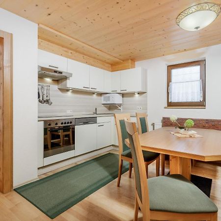 Apart Gentiana Sölden Exteriör bild