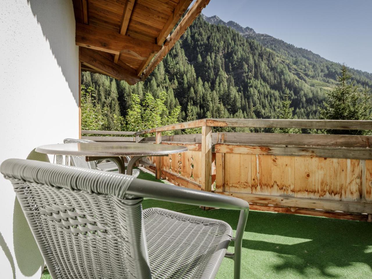 Apart Gentiana Sölden Exteriör bild